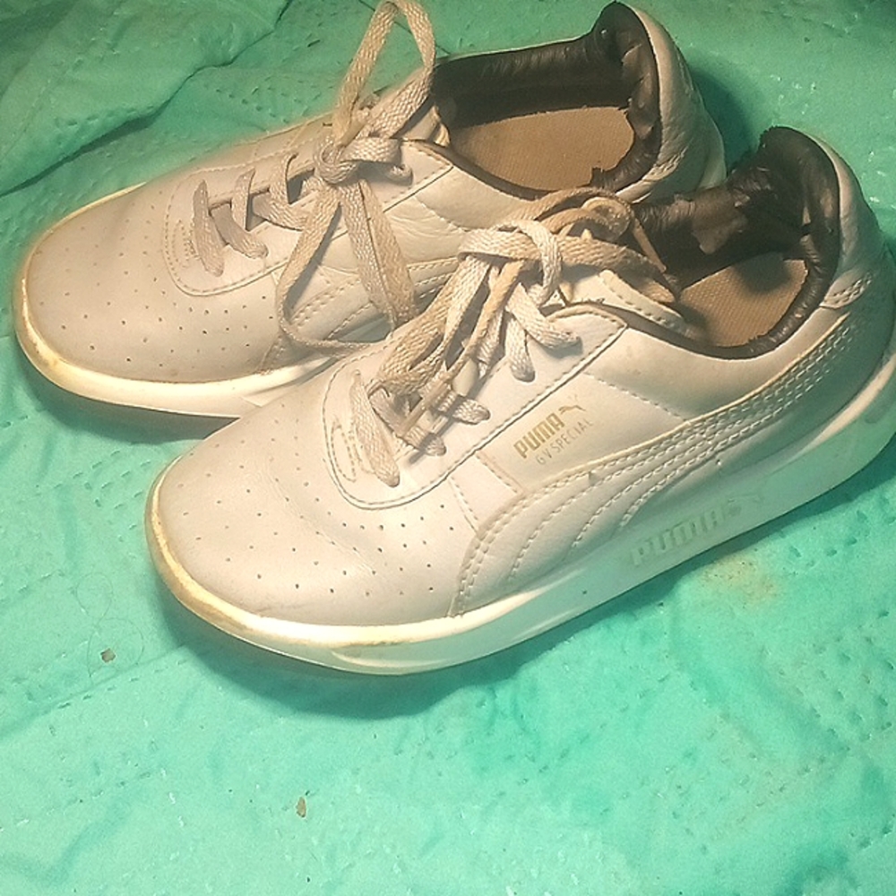 Kids pumas